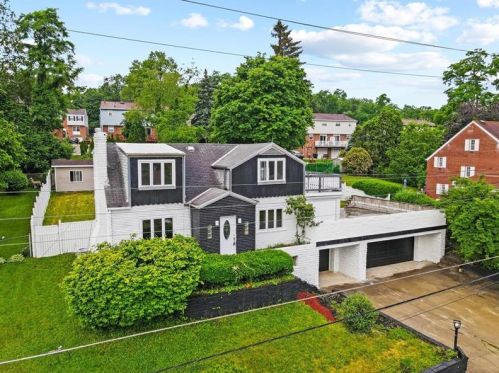 1295 Dickens St, Pittsburgh, PA 15220-4716