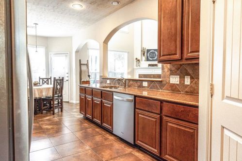 3102 Fitzgerald Dr, Montgomery TX 77356-8950 exterior