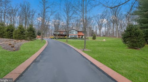 233 Painter Rd, Media PA 19063-4431 exterior