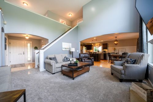 6308 Norfolk Dr, Meskegon MI 49444-7894 exterior