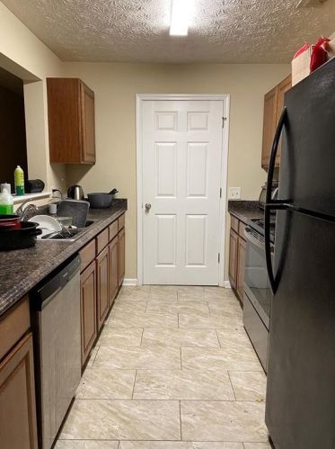 4101 Fairington Club Dr, Lithonia GA  30038-5672 exterior