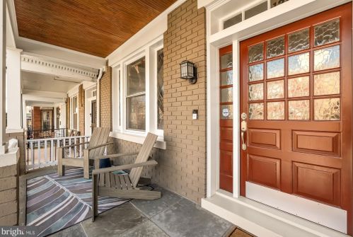 1218 Fairmont St, Washington DC  20009-5322 exterior