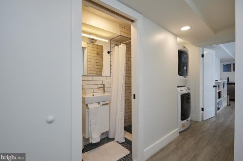 423 19 St, Washington DC 20002-4701 exterior