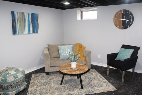 5739 71st St, Milwaukee WI  53218-2214 exterior