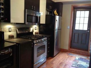 724 Front St, Philadelphia PA  19147-3518 exterior