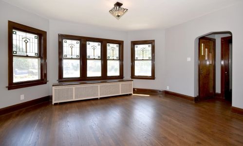 6260 Nagle Ave, Chicago, IL 60638-4208