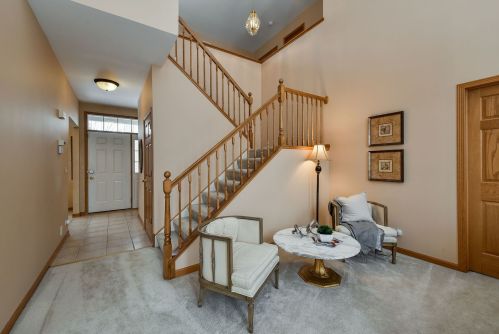 502 Pheasant Trl, Saint Charles IL 60174-8847 exterior