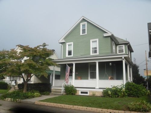 207 Spruce St, Huntingdon, PA 16652-1242