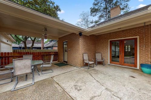 2810 Frst Gdn Dr, Humble TX 77345-1407 exterior