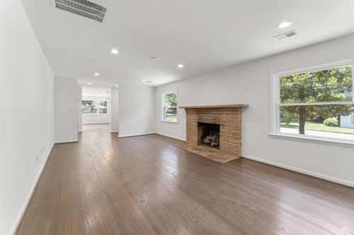 1922 Jacolyn Pl, Atlanta GA  30329-3316 exterior