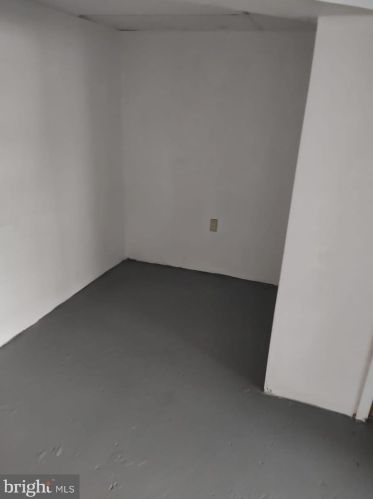 204 Wright Ave, Darby PA 19023-2328 exterior