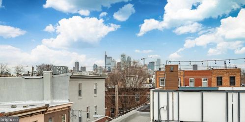 1513 Iseminger St, Philadelphia PA  19147-6215 exterior