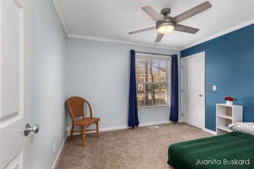 2461 Orchard Valley Dr, Fennville MI  49408-8461 exterior