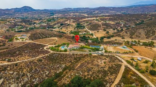 39050 Calle Breve, Temecula CA 92592-8869 exterior