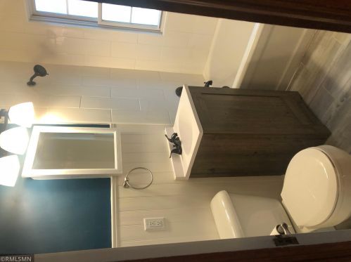 5089 Main St, Maple Plain MN 55359-9430 exterior