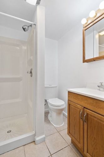 1664 Nash Ave, Pittsburgh PA 15235-2332 exterior