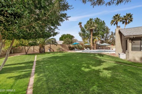 12440 27 Way, Phoenix AZ 85032-1652 exterior