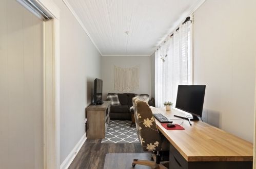 131 Pleasant St, Worcester MA 01609-3201 exterior