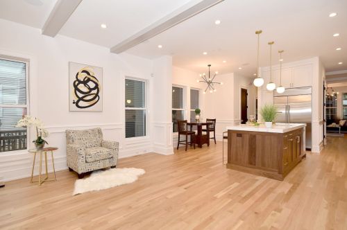 4841 Oakley Ave, Chicago IL 60659-5208 exterior