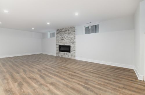 7421 Ottawa Ave, Chicago IL  60631-4238 exterior