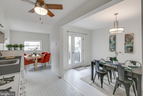 2742 11 St, Philadelphia PA 19148-4902 exterior