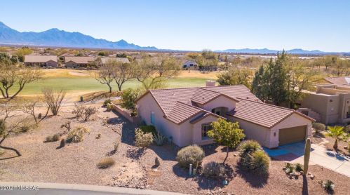 1374 Night Heron Dr, Green Valley AZ 85614-6014 exterior