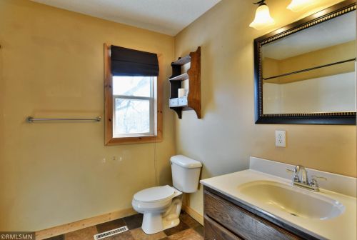 2806 14 Ave, Canton WI exterior