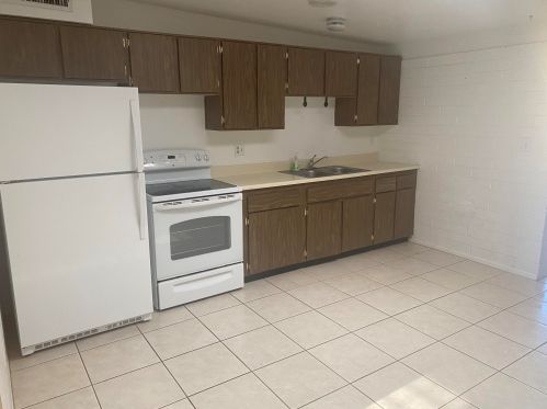 4014 Lazy Palm Dr, Tucson, AZ 85730-3817