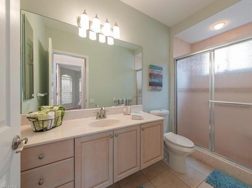 5993 Ashford Ln, Naples FL 34110-2397 exterior