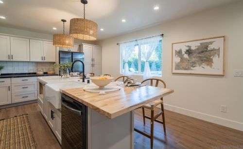 14291 Prospect Ave, Tustin CA  92780-2316 exterior