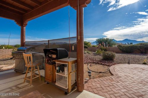 917 Placita Hermosura, Green Valley AZ 85614-4769 exterior