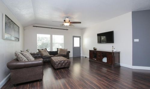 9502 Barr Spg Dr, Humble TX 77396-4228 exterior