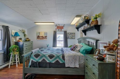 11 Cameron Ave, Taunton MA 02780-2331 exterior