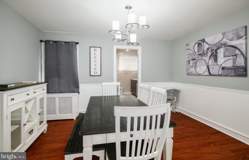 6037 Keystone St, Philadelphia PA 19135-4217 exterior