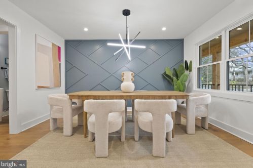 2706 Valley Dr, Alexandria VA  22302-2845 exterior