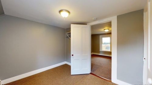 226 Farmington Ave, New Britain CT 06053-2932 exterior