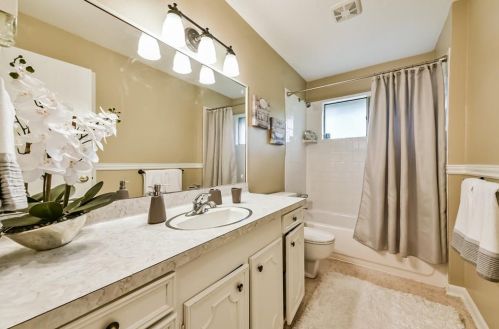 1211 Frst Cv Dr, Humble TX 77339-7504 exterior