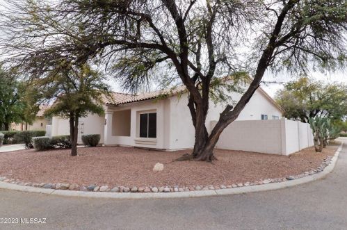 9955 Crystal Spring Pl, Tucson, AZ 85742-9379