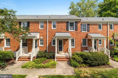 6524 10th St, Alexandria VA  22307-6501 exterior