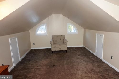 527 Latona Ave, Trenton NJ 08618-2439 exterior