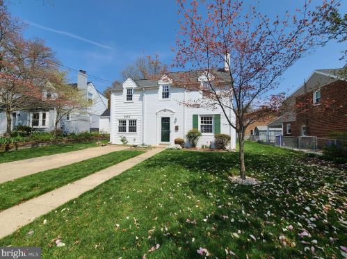 203 Normandy Dr, Silver Spring MD 20901-3116 exterior