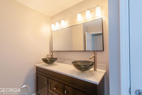 336 Glenwood Ave, Atlanta GA  30312-3133 exterior