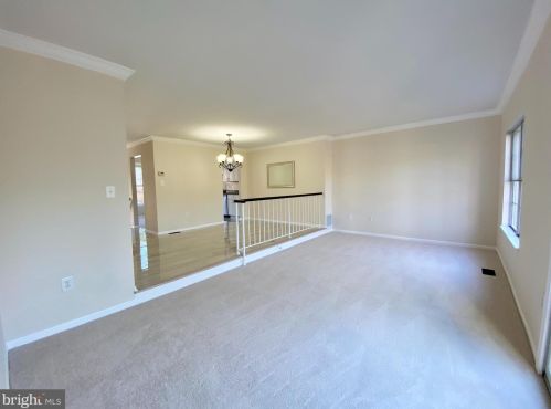 7070 Solomon Seal Ct, Springfield VA  22152-3150 exterior