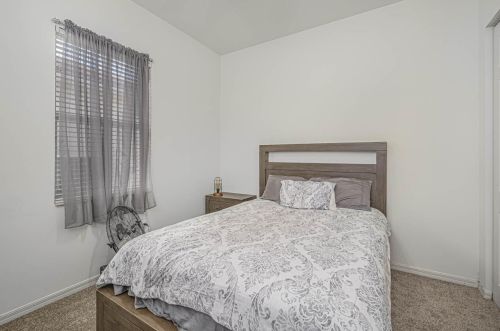 345 Lk Frst Way, Fort Pierce FL 34986-2057 exterior