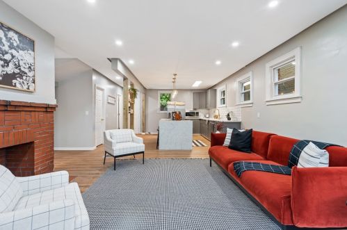 7344 Whipple St, Pittsburgh PA 15218-2054 exterior