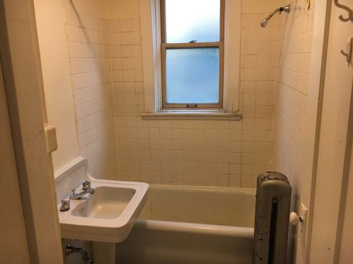 5555 Kimbark Ave, Chicago IL 60637-1618 exterior