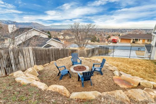 11623 Broadview Way, Sandy UT 84092-5628 exterior