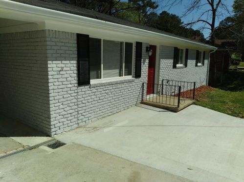 2362 County Line Rd, Atlanta GA  30331-6548 exterior