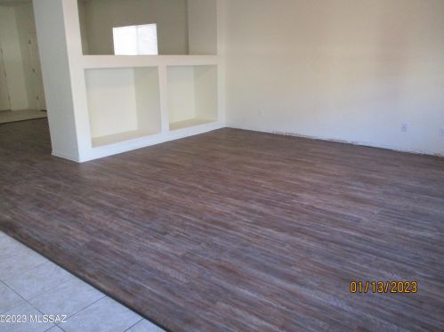 1006 Seashell Ct, Tucson AZ  85704-2544 exterior