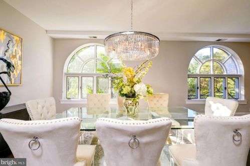 1511 22nd St, Washington DC  20037-1006 exterior